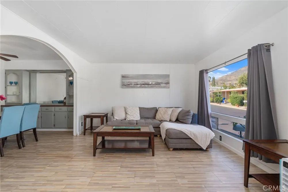 2692 E Highland Avenue #127 Highland, CA 92346