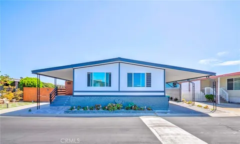 1065 Lomita #88
