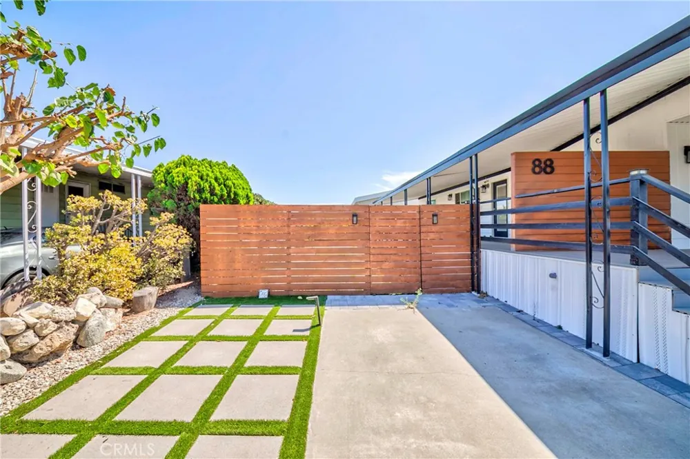1065 Lomita #88 Harbor City, CA 90710
