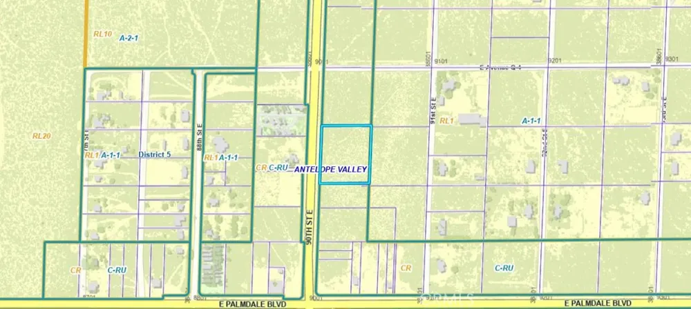 90th E Sun Village, CA 93543