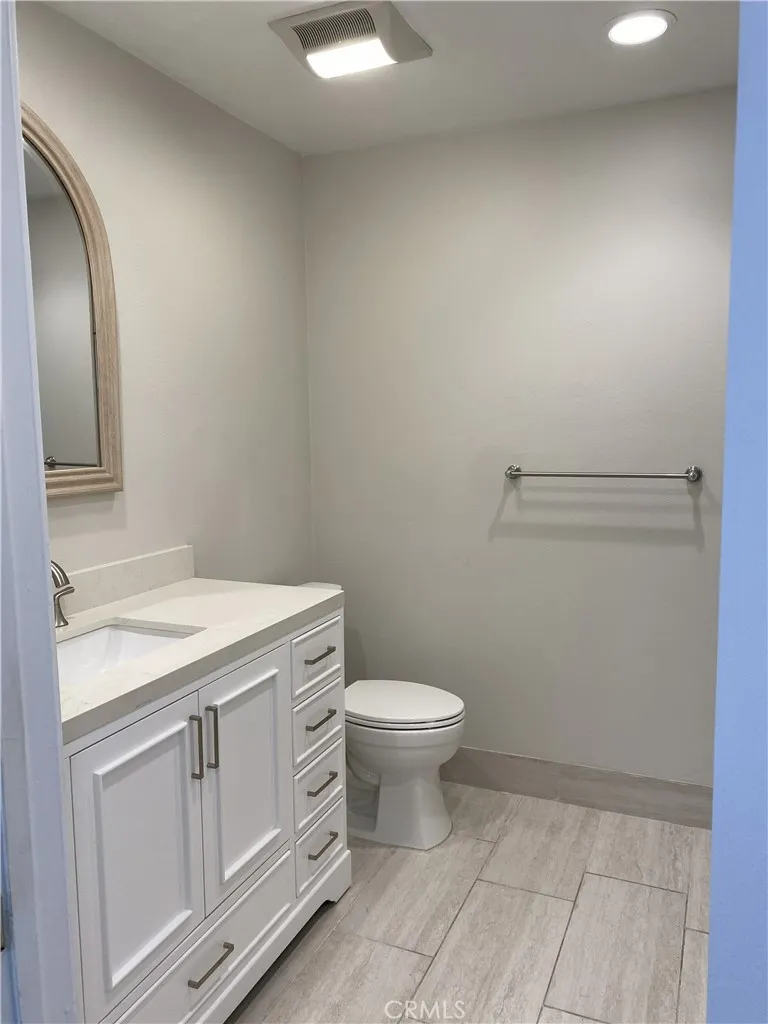 8031 Joan Cir La Palma, CA 90623
