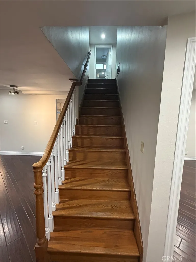 8031 Joan Cir La Palma, CA 90623