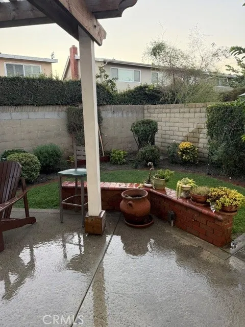 8031 Joan Cir La Palma, CA 90623