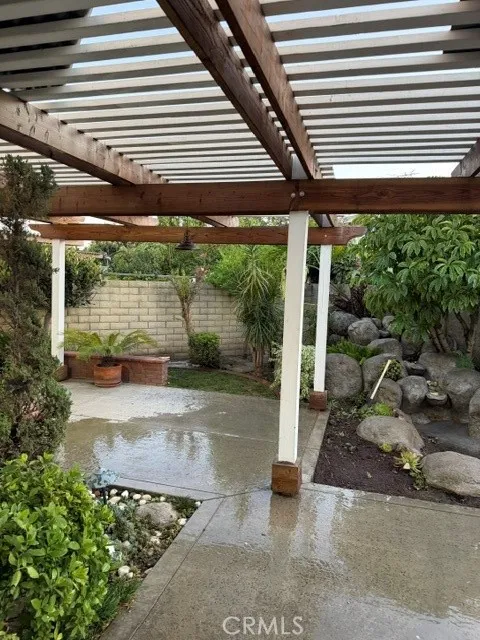 8031 Joan Cir La Palma, CA 90623