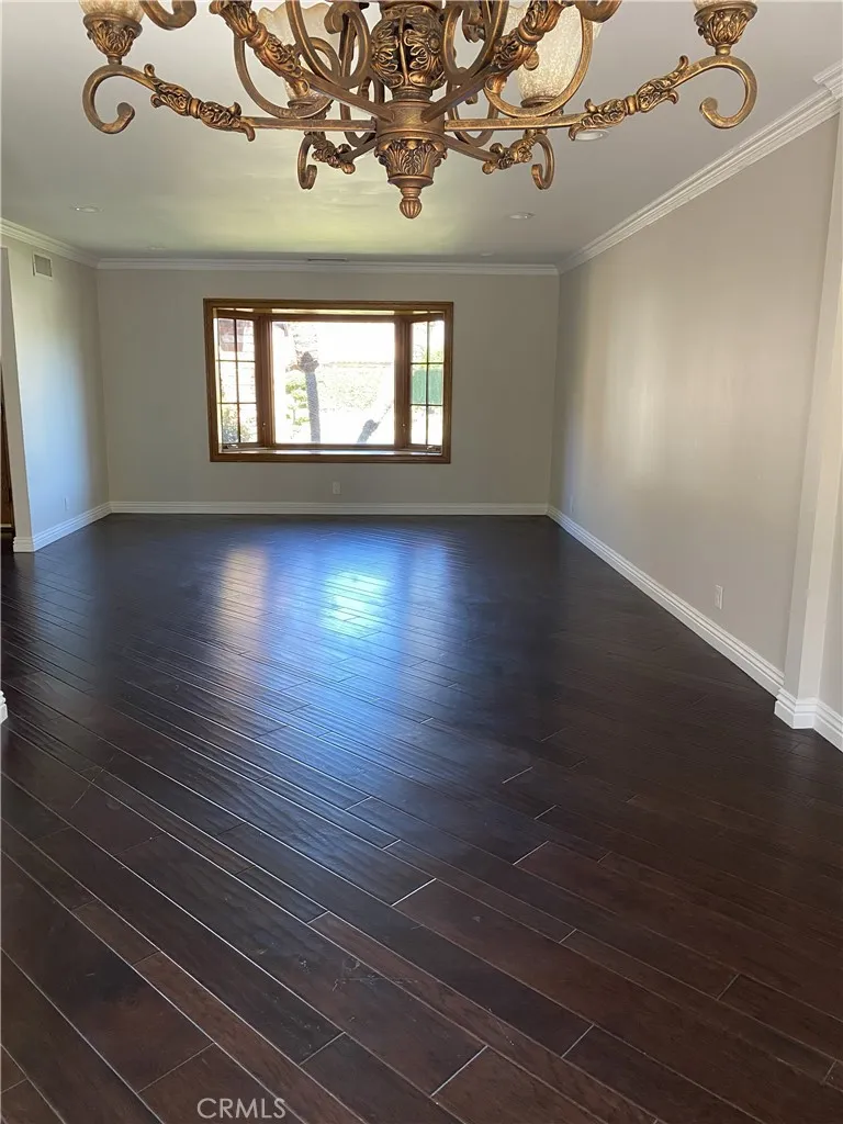 8031 Joan Cir La Palma, CA 90623