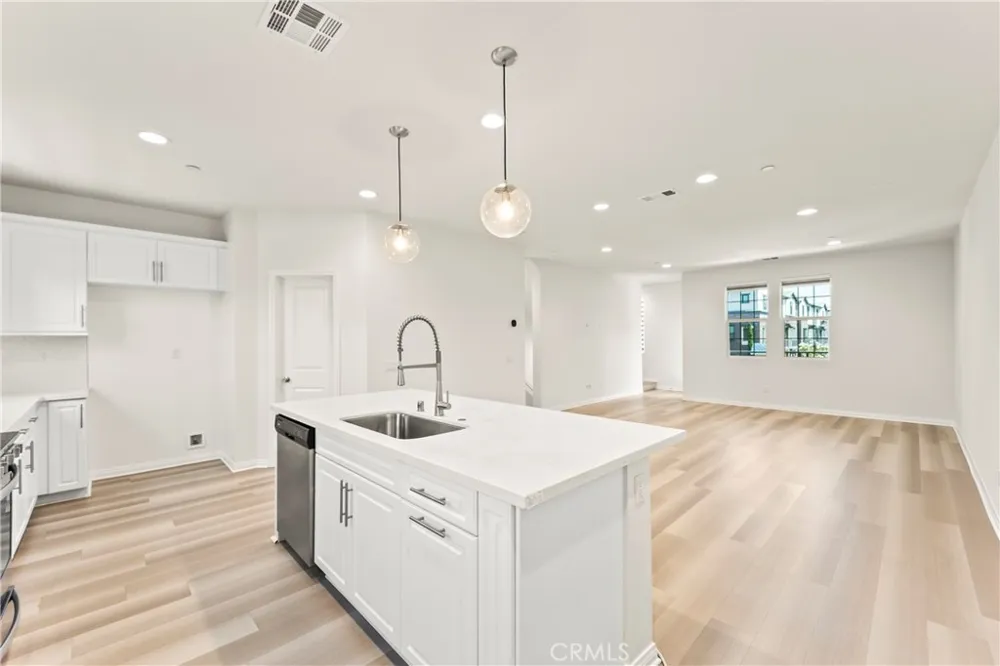 8916 Jasmine Buena Park, CA 90621