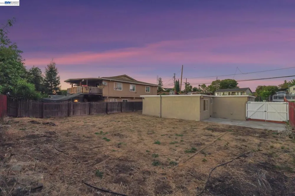 4262 Arthur Rd Martinez, CA 94553