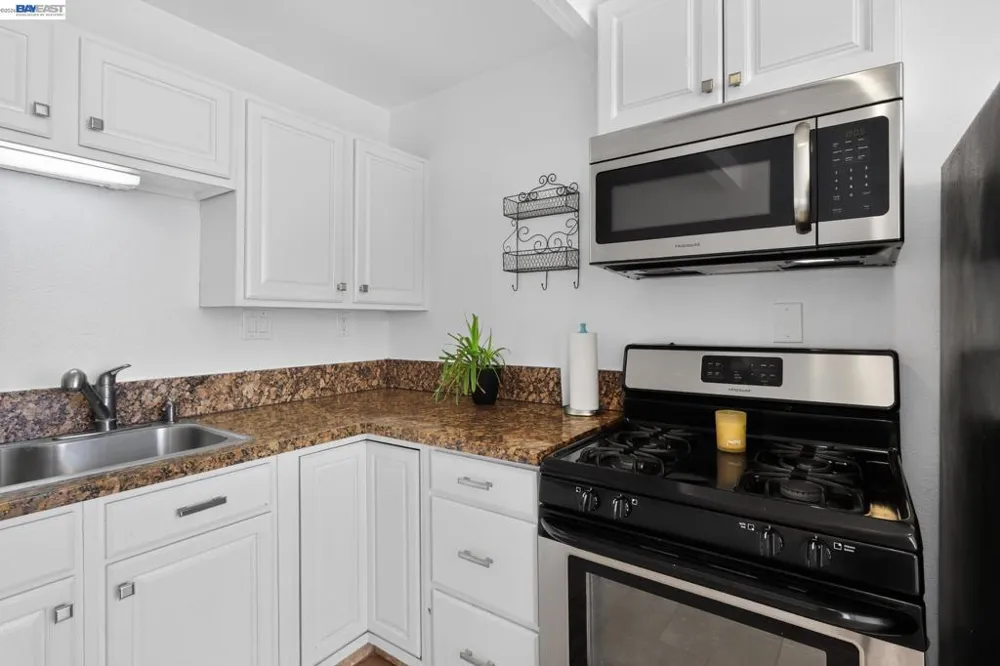 4262 Arthur Rd Martinez, CA 94553