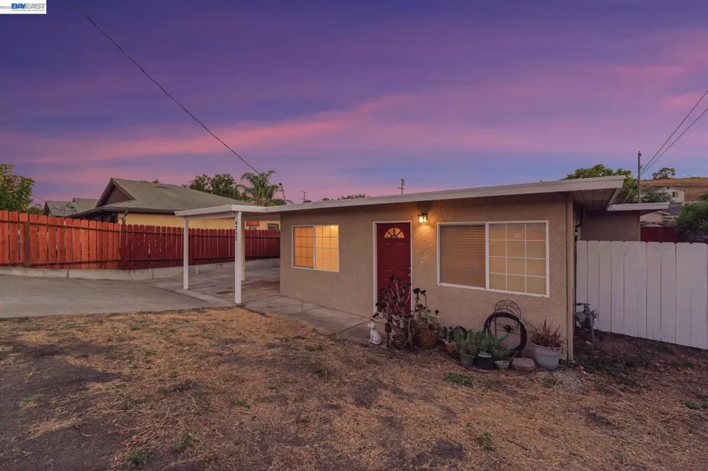 4262 Arthur Rd Martinez, CA 94553