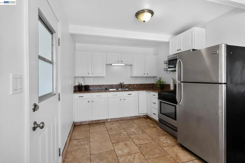 4262 Arthur Rd Martinez, CA 94553