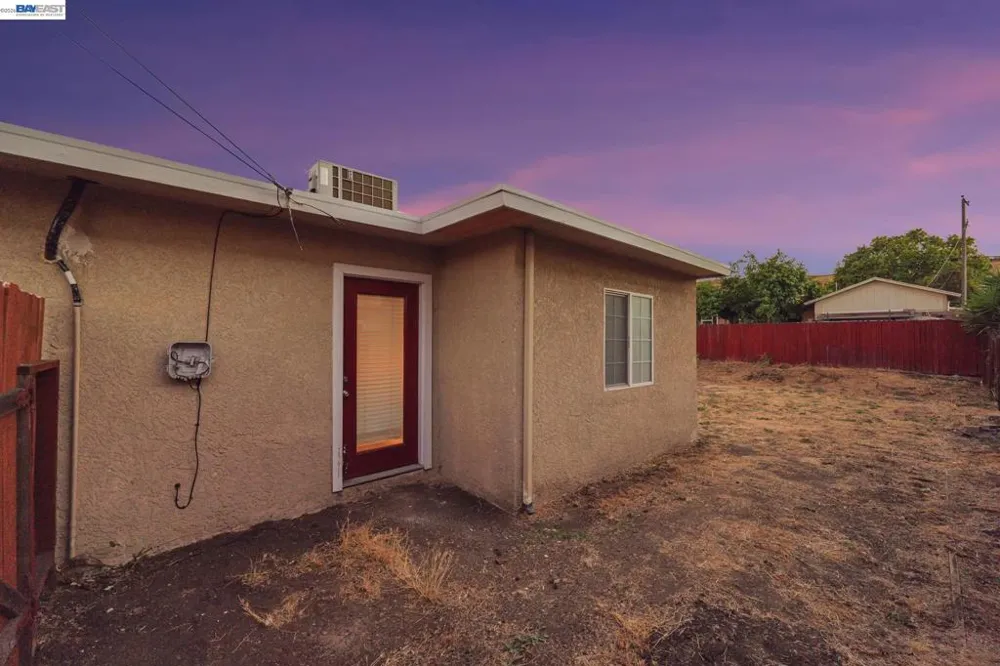 4262 Arthur Rd Martinez, CA 94553
