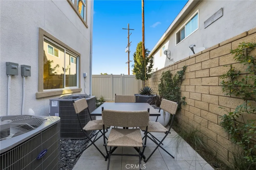 11422 Wildflower Lane El Monte, CA 91731