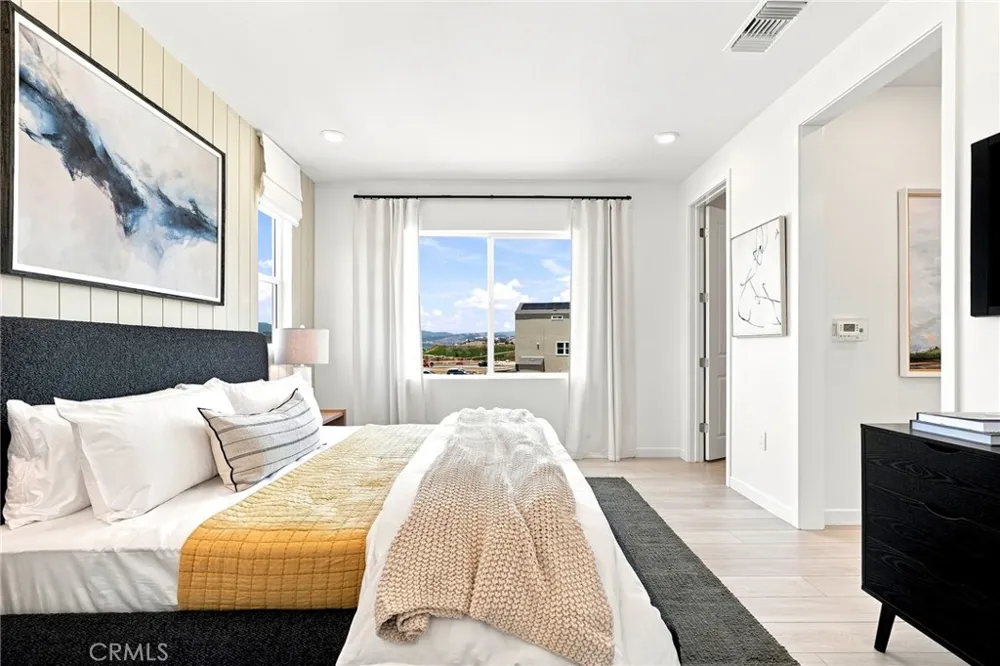 27235 Reed Lane Valencia, CA 91381