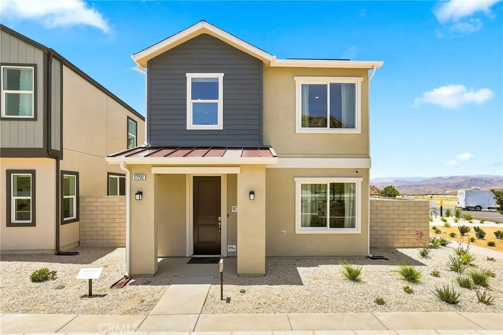 27235 Reed Lane Valencia, CA 91381