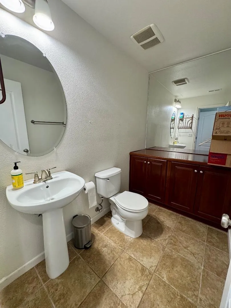 632 Moss Way Hayward, CA 94541