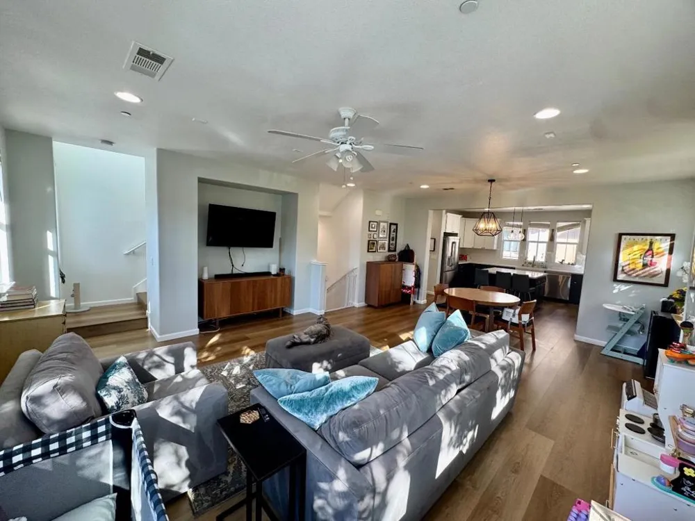 632 Moss Way Hayward, CA 94541