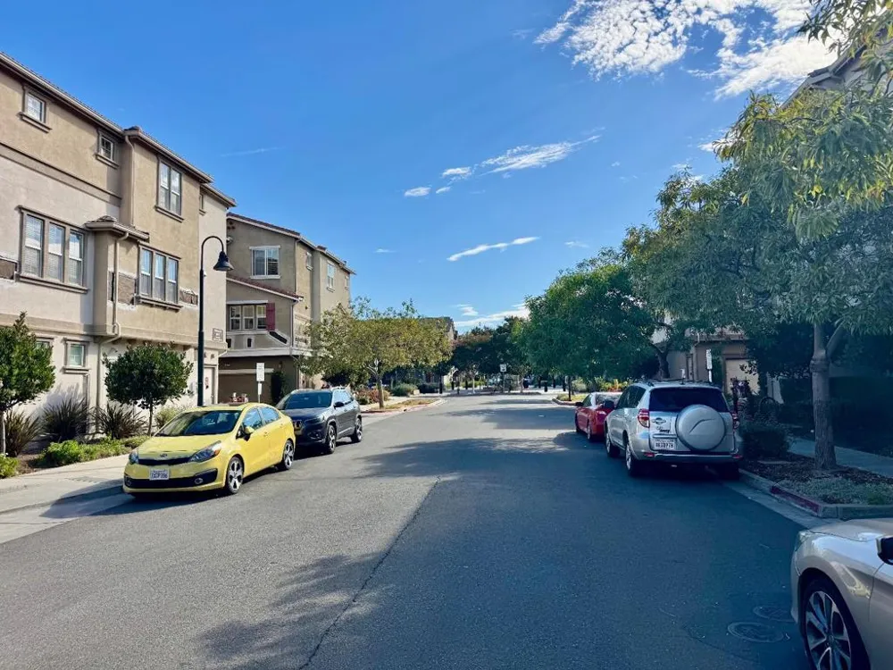 632 Moss Way Hayward, CA 94541