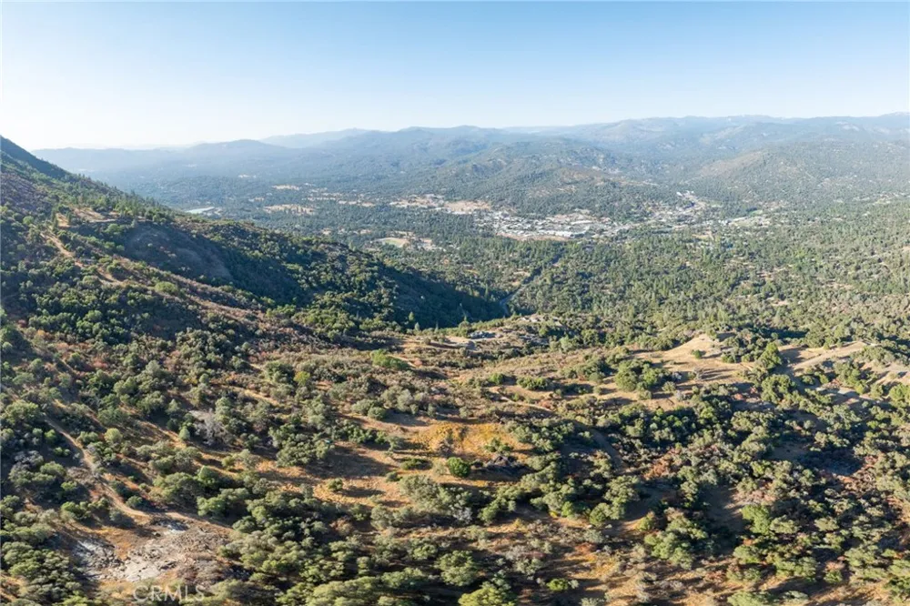 HWY 41 Oakhurst, CA 93644