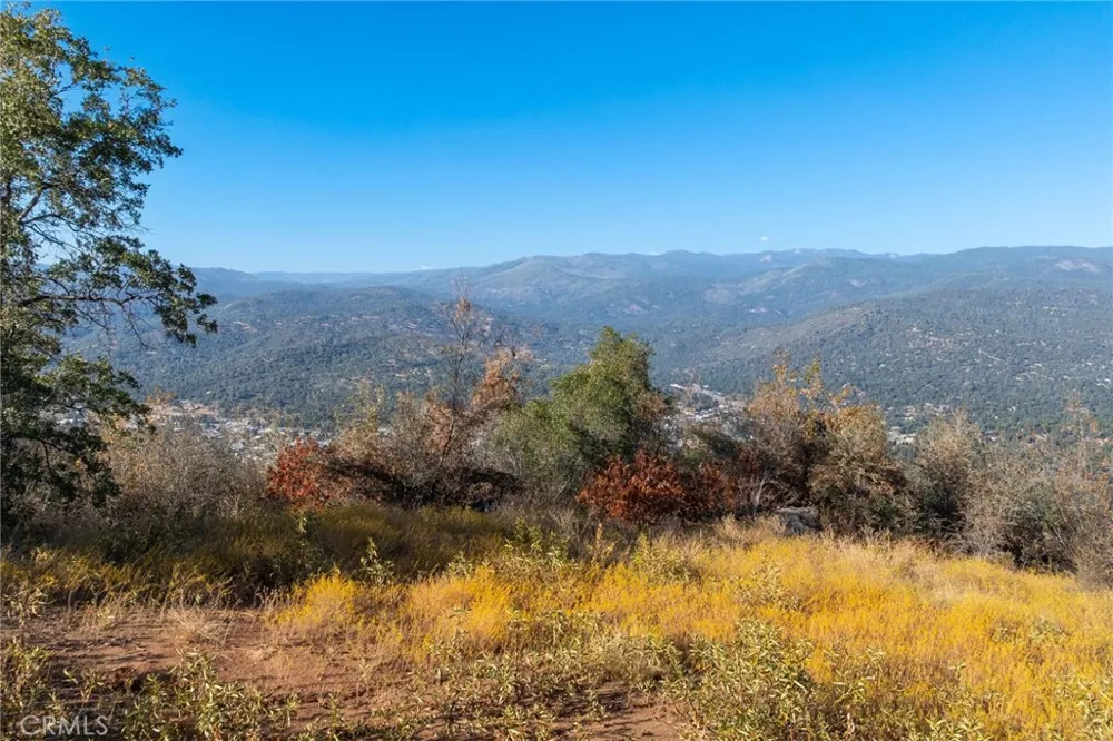 HWY 41 Oakhurst, CA 93644