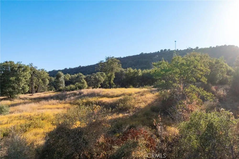 HWY 41 Oakhurst, CA 93644