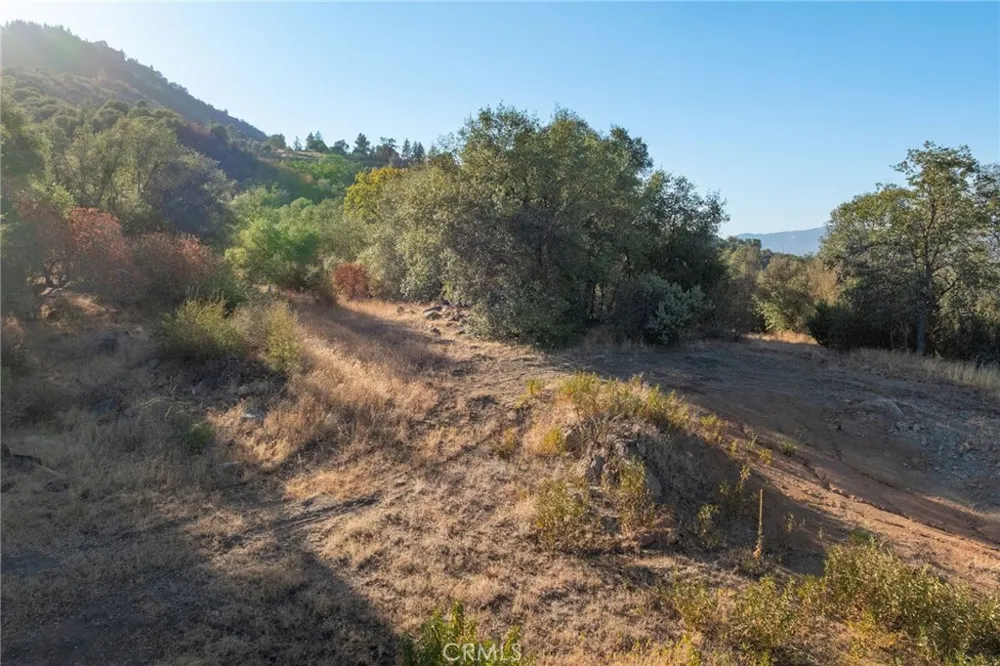 HWY 41 Oakhurst, CA 93644