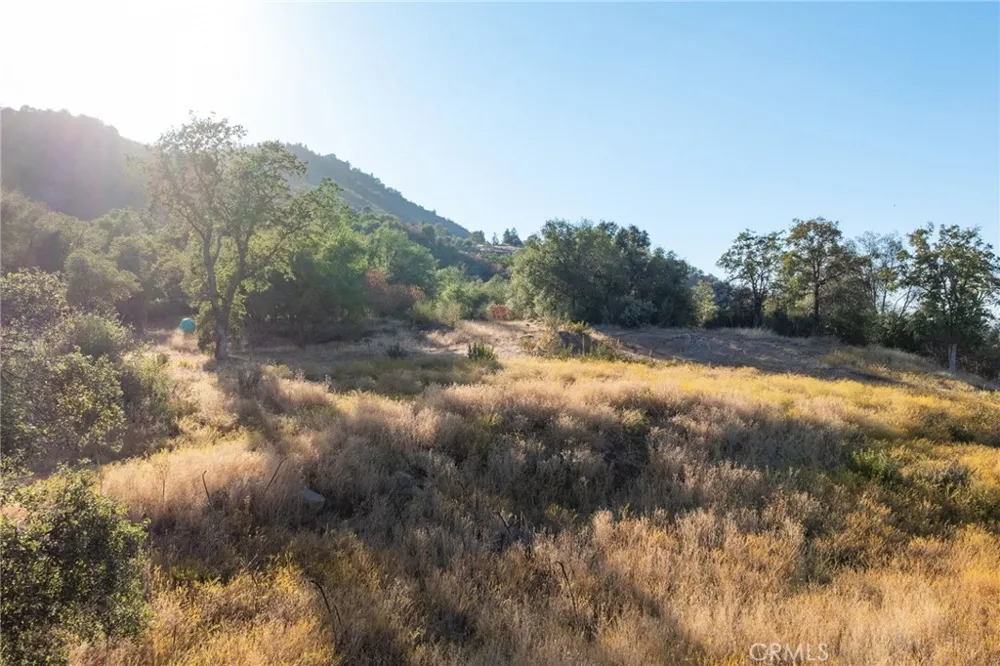HWY 41 Oakhurst, CA 93644