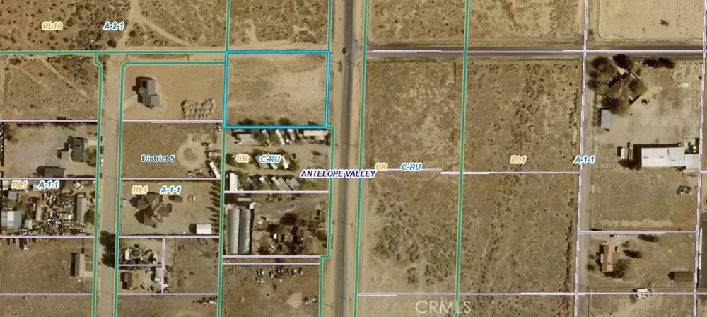 90th st E Sun Village, CA 93543