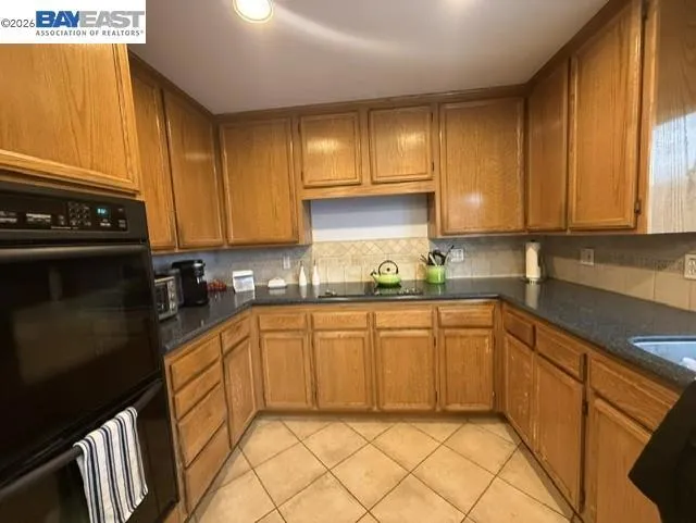 1564 Harlan Dr Danville, CA 94526