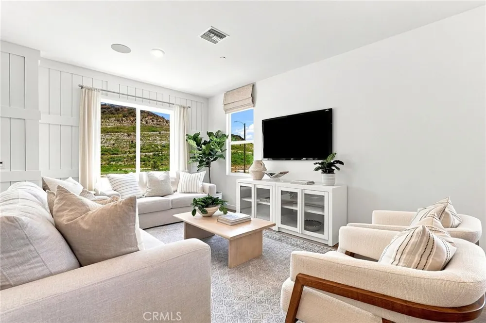 27604 Barefoot Place Valencia, CA 91381