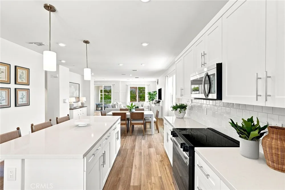 27604 Bareroot Place Valencia, CA 91381