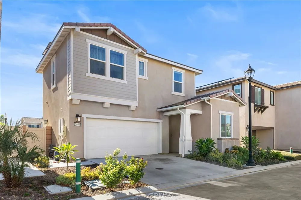 2906 S Halton Paseo Ontario, CA 91761