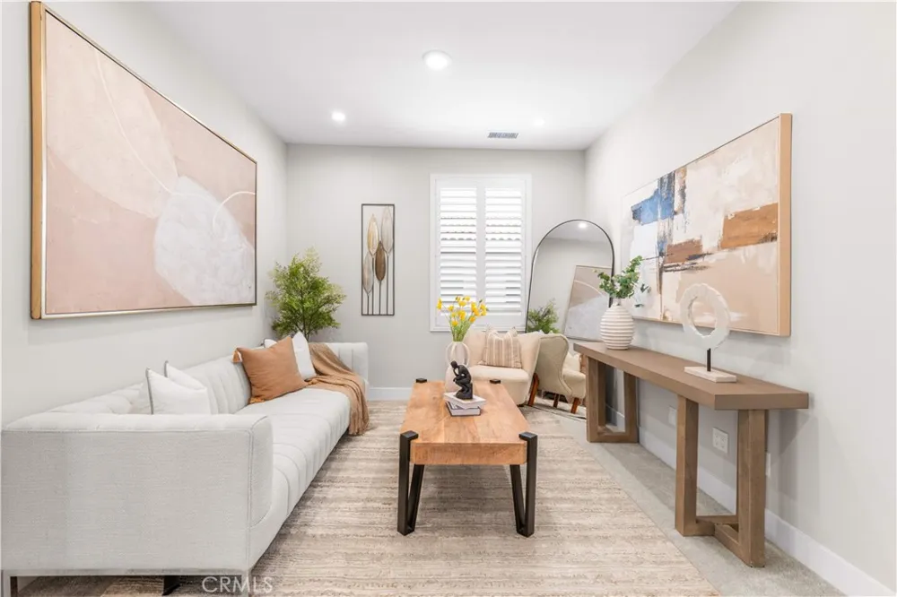 147 Fairgreen Irvine, CA 92618