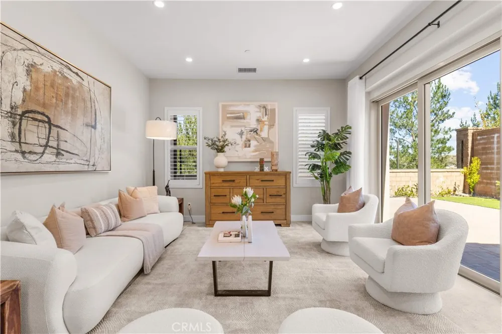 147 Fairgreen Irvine, CA 92618