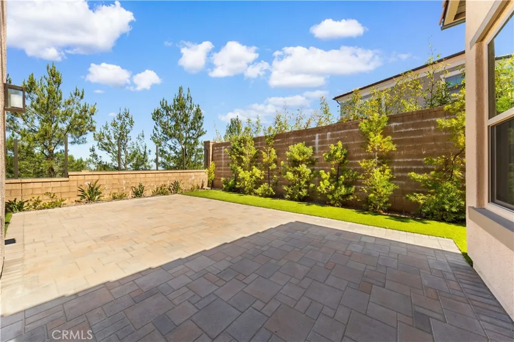 147 Fairgreen Irvine, CA 92618