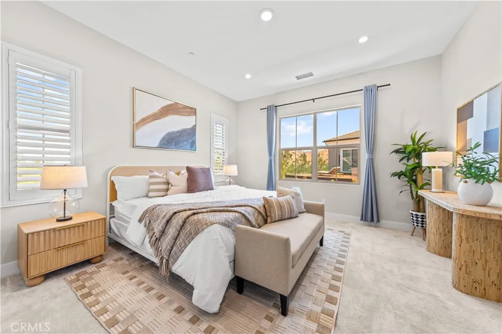 147 Fairgreen Irvine, CA 92618
