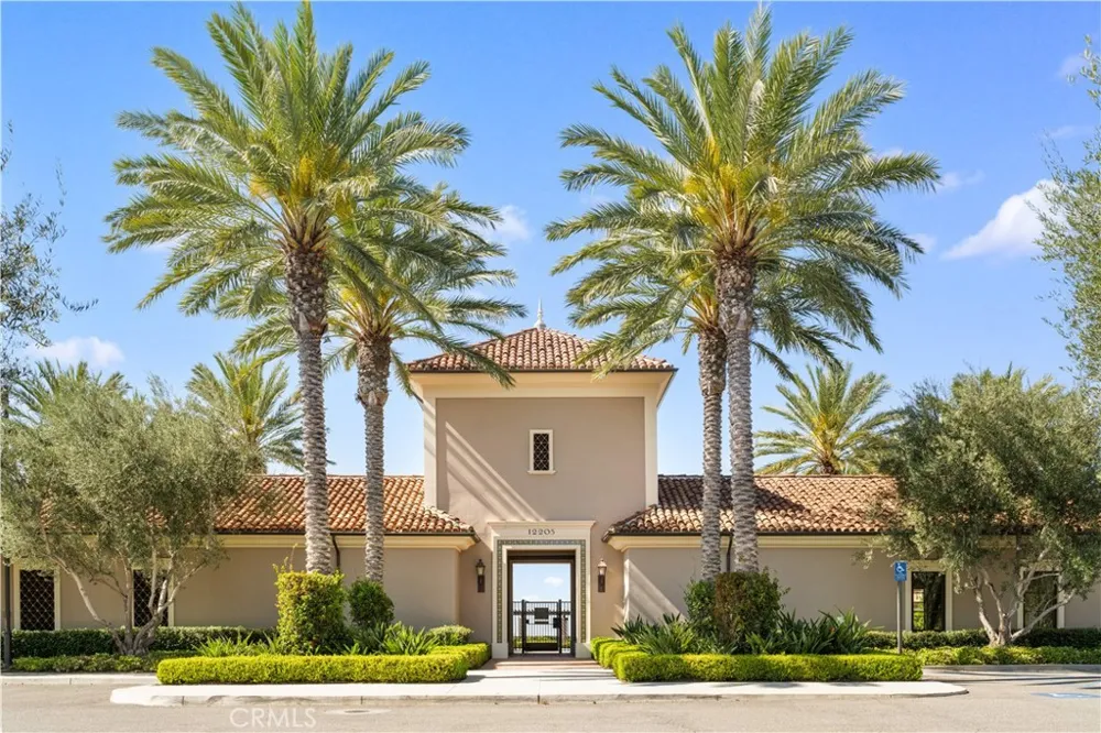 147 Fairgreen Irvine, CA 92618