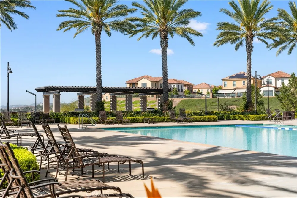 147 Fairgreen Irvine, CA 92618