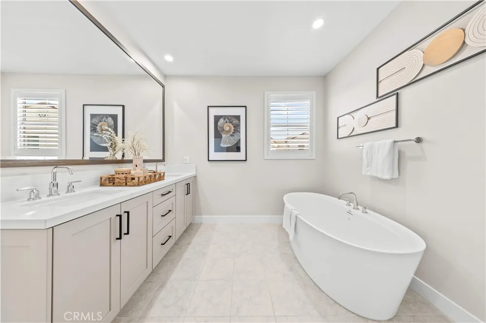 147 Fairgreen Irvine, CA 92618