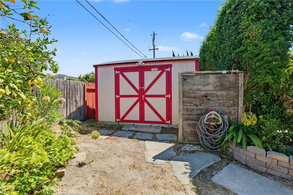 210 S E Lompoc, CA 93436