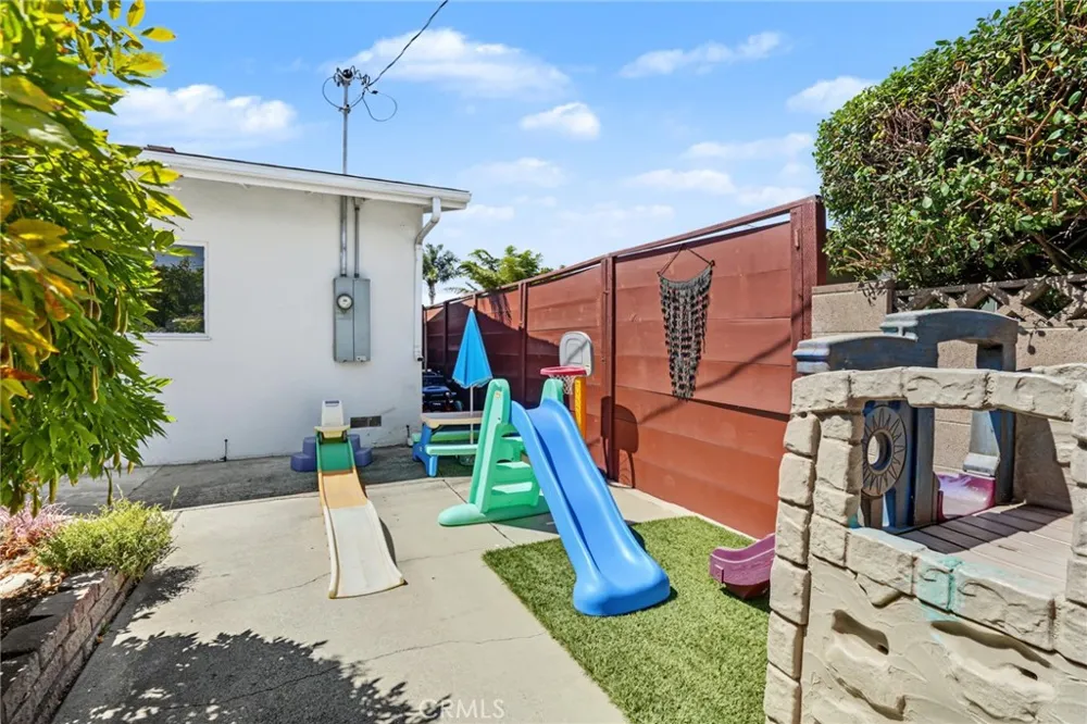 210 S E Lompoc, CA 93436