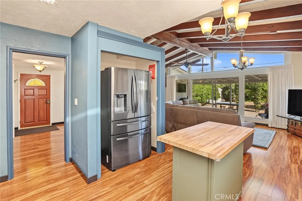 210 S E Lompoc, CA 93436