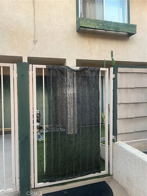 1235 E Carson #5