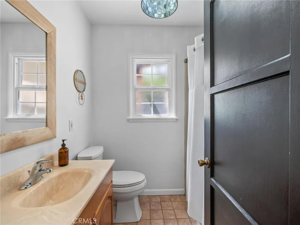 5442 W 122nd Hawthorne, CA 90250