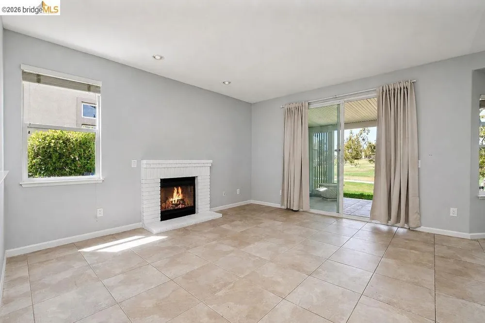 2031 Saint Andrews Dr Rio Vista, CA 94571