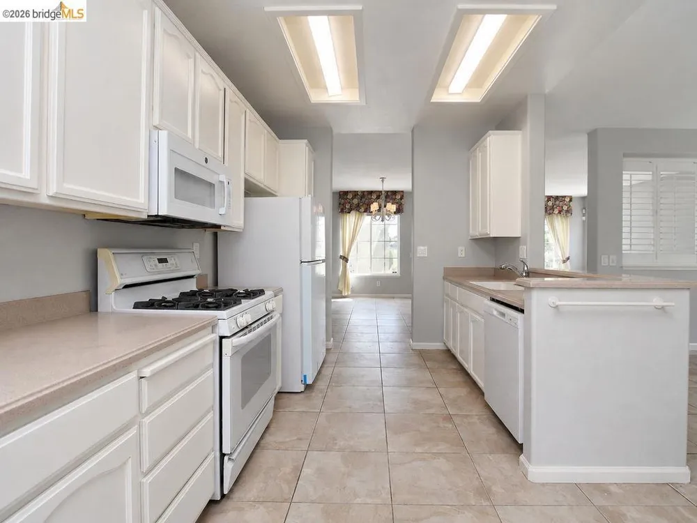 2031 Saint Andrews Dr Rio Vista, CA 94571