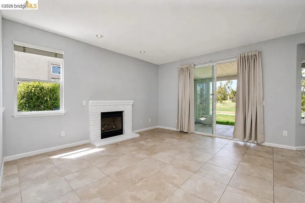 2031 Saint Andrews Dr Rio Vista, CA 94571