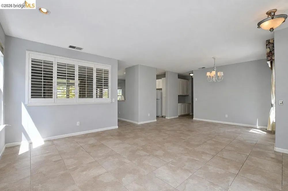 2031 Saint Andrews Dr Rio Vista, CA 94571