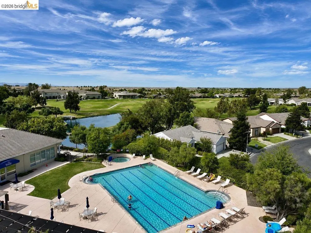 2031 Saint Andrews Dr Rio Vista, CA 94571