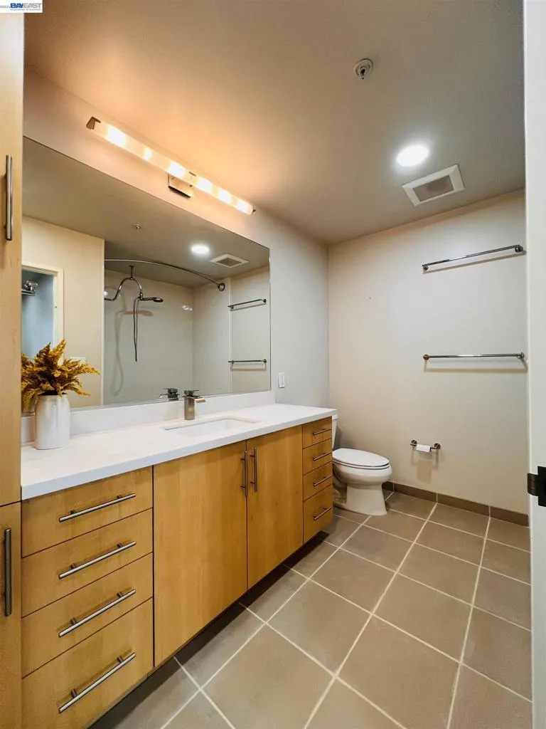 38 Almaden Blvd ##608 San Jose, CA 95110