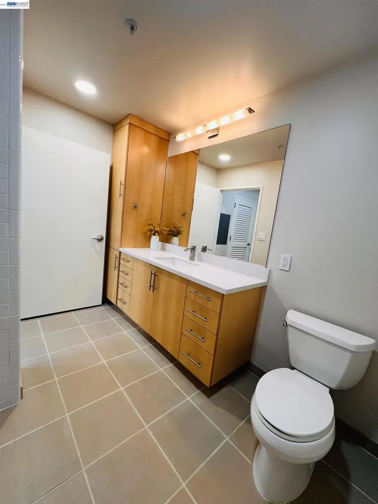 38 Almaden Blvd ##608 San Jose, CA 95110